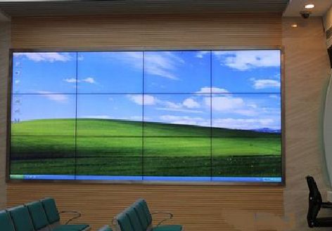 石棉液晶拼接屏的另类用法。